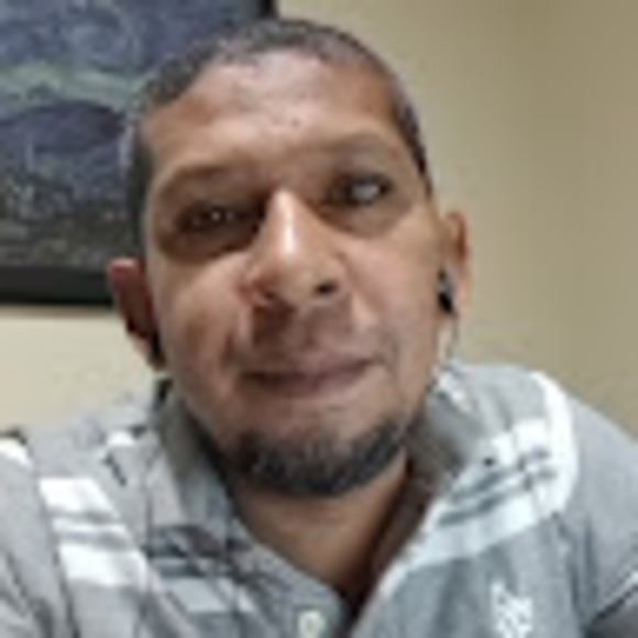 Meet your Posher, Alejandro - Picture 1 of 1